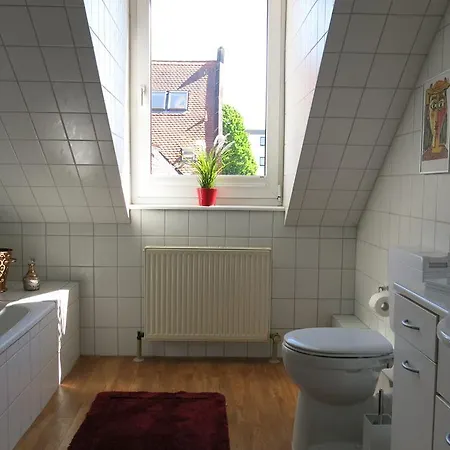 Dachwohnung Mit Terrasse Апартаменты Кассель