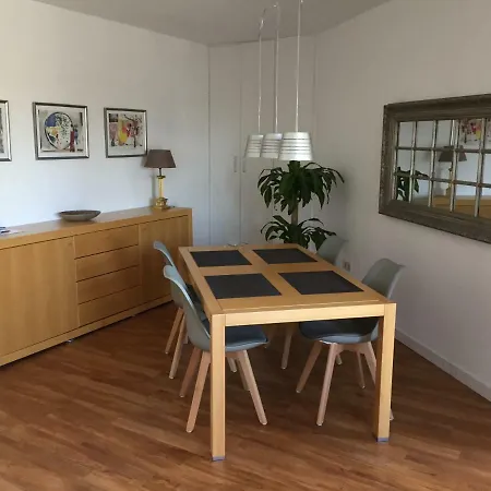 Dachwohnung Mit Terrasse